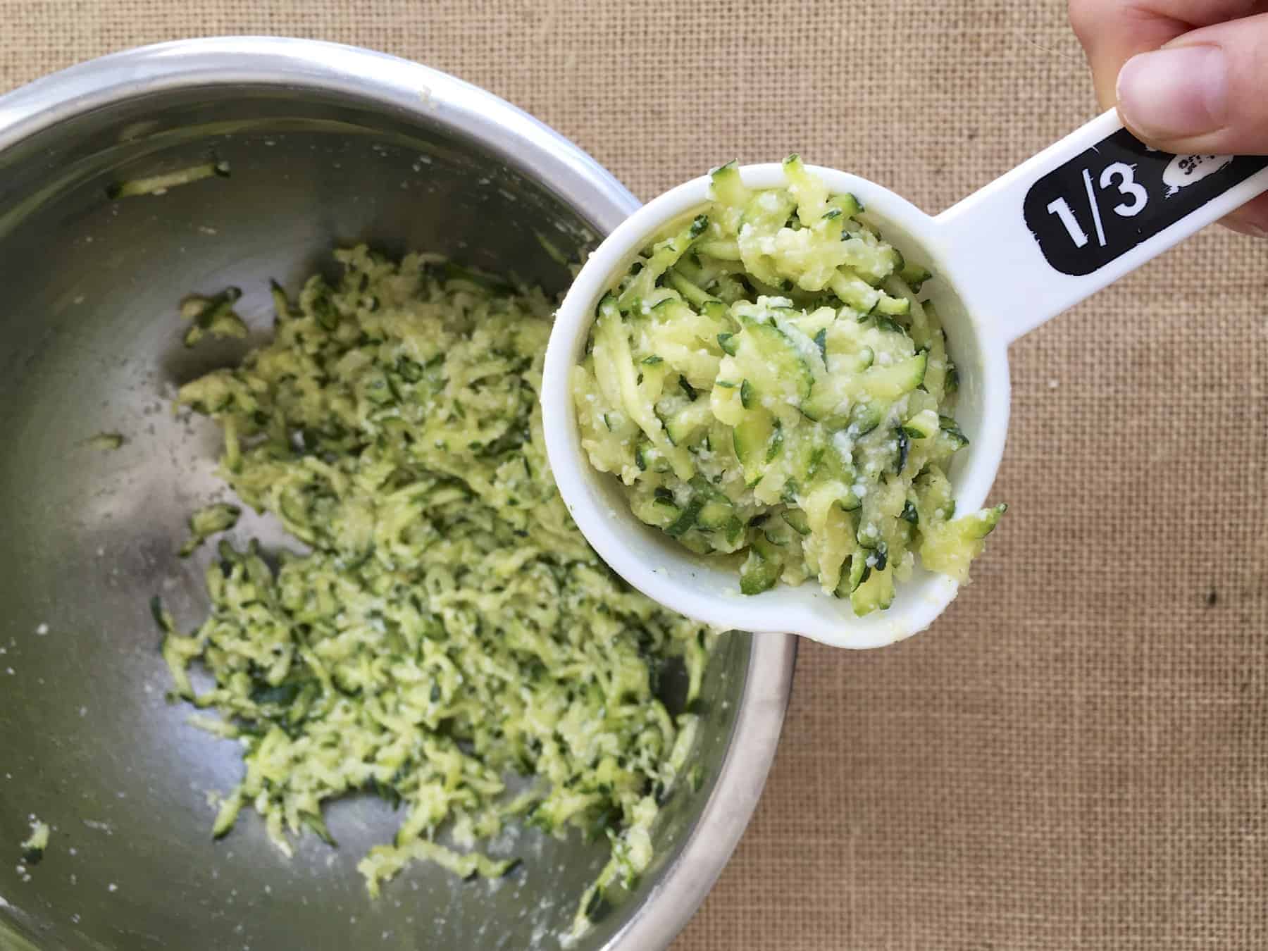 Low carb zucchini pancakes