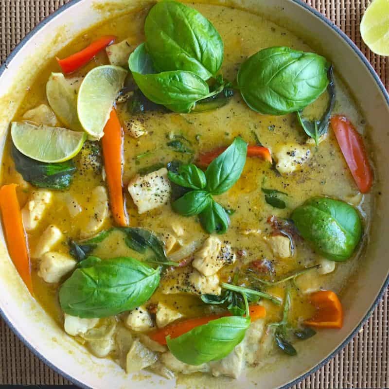 [生酮食譜] 泰式綠咖哩雞 Thai Green Curry Chicken- 椰漿補油好幫手