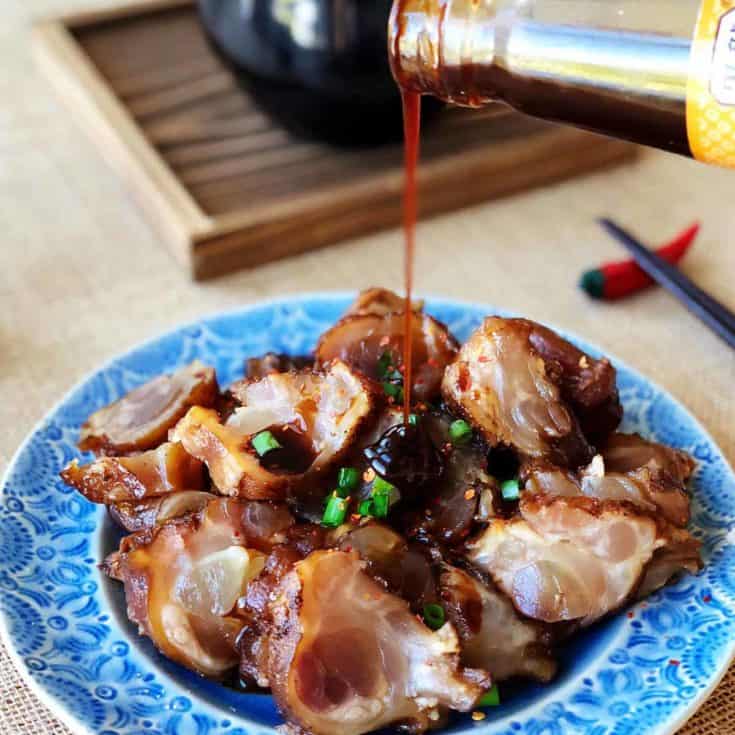 滷牛筋 Braised Beef Tendon- 軟中帶Ｑ，用壓力鍋快速完成