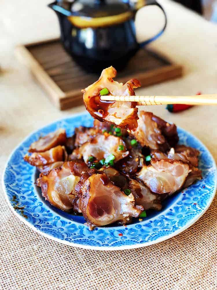 滷牛筋