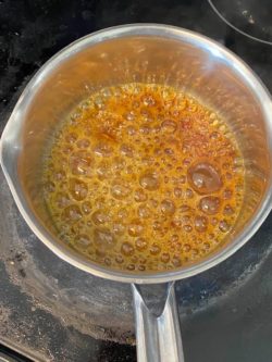 生酮焦糖雞蛋布丁 煮焦糖液