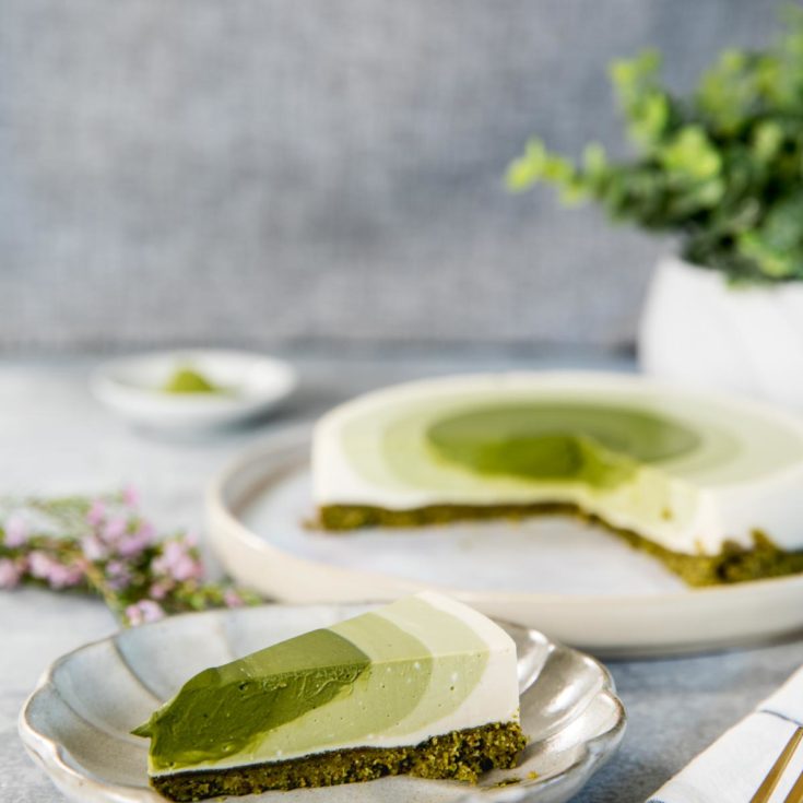 生酮漸層抹茶生乳酪蛋糕，清爽到回甘，一次吃到4種不同濃度的抹茶