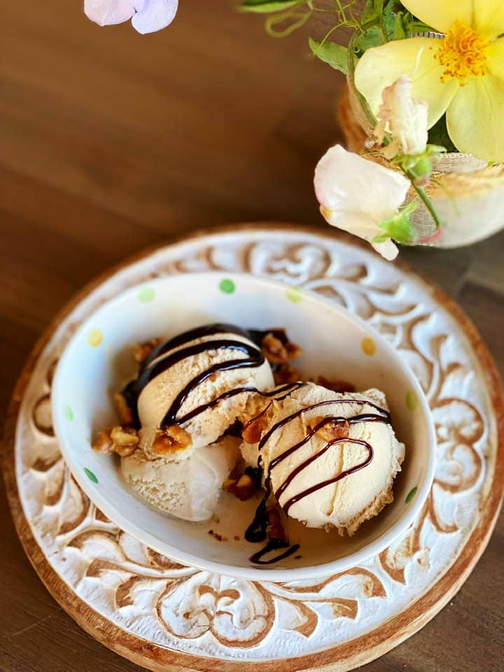 生酮咖啡霜凍優格 Keto Coffee Frozen Yogurt 讓生酮冰淇淋滑順的秘密？